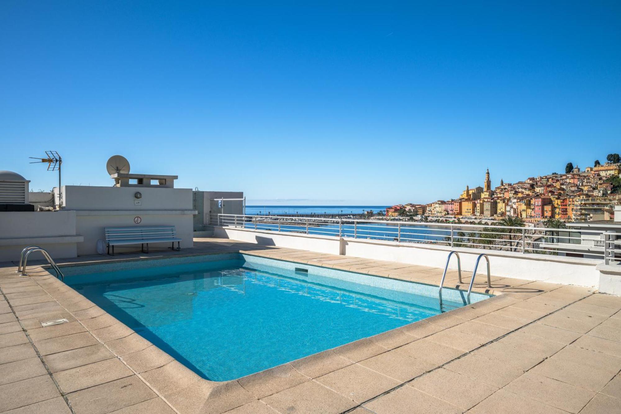 Le Rocamare - Piscine Toit Terrasse - Parking Prive - Terrasse Apartment Menton Luaran gambar